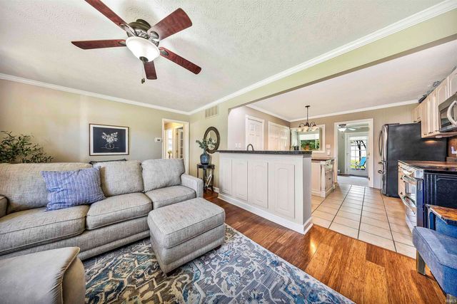 3412 Stratford Road, Evansville, IN 47710