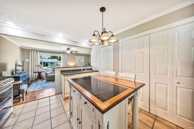 3412 Stratford Road, Evansville, IN 47710