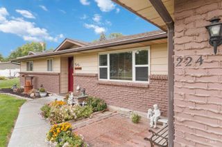 224 N Sherwood Dr, Nampa, ID 83651