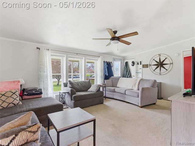616 N Blacks Corners Road, Imlay City, MI 48444