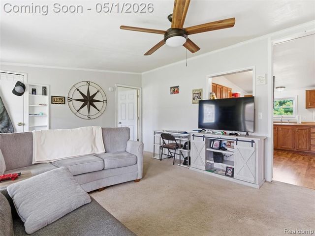 616 N Blacks Corners Road, Imlay City, MI 48444