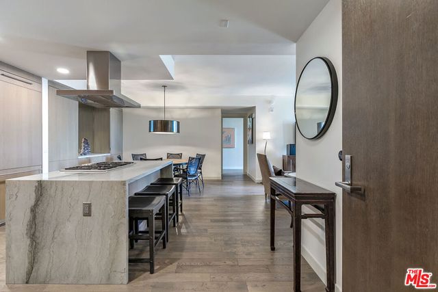 1755 Ocean Avenue Apt 707, Santa Monica, CA 90401