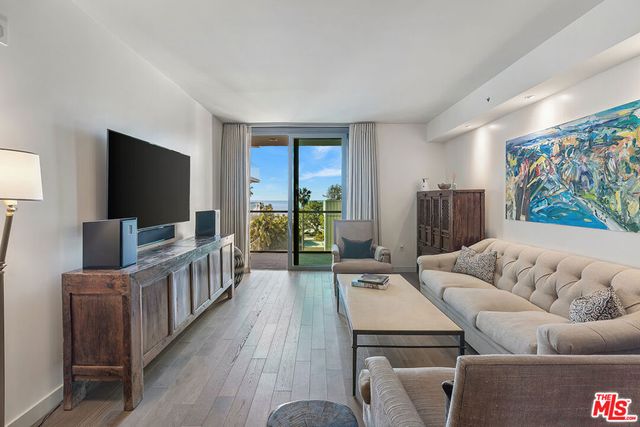 1755 Ocean Avenue Apt 707, Santa Monica, CA 90401