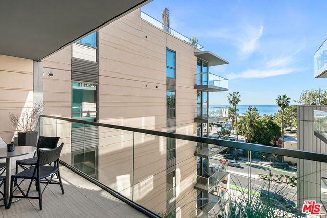 1755 Ocean Avenue Apt 707, Santa Monica, CA 90401