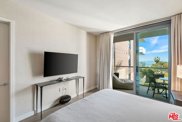 1755 Ocean Avenue Apt 707, Santa Monica, CA 90401