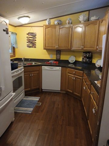 40 Lawson Street, Williamsburg, KY 40769