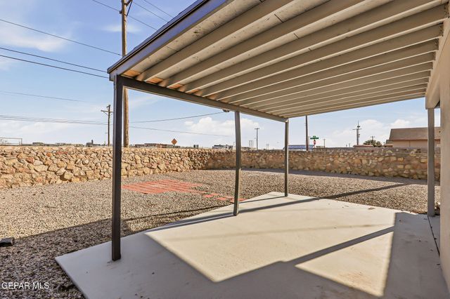 10424 SILVERCLOUD Drive, El Paso, TX 79924