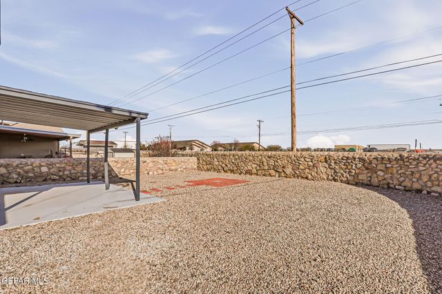 10424 SILVERCLOUD Drive, El Paso, TX 79924
