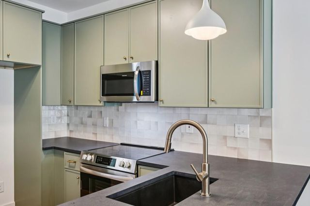 1160 Boulevard SE 12, Atlanta, GA 30312