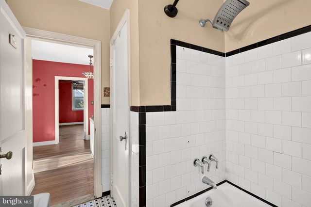 214 GAYWOOD RD, Baltimore, MD 21212