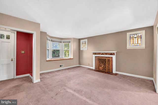 214 GAYWOOD RD, Baltimore, MD 21212