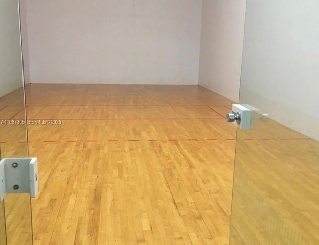 8000 N Nob Hill Rd 107, Tamarac, FL 33321