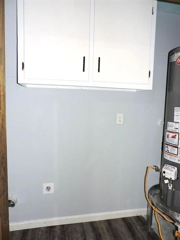 2227 10th Street, Port Neches, TX 77651