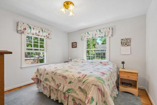 4907 N Idlewild AVENUE, Whitefish Bay, WI 53217