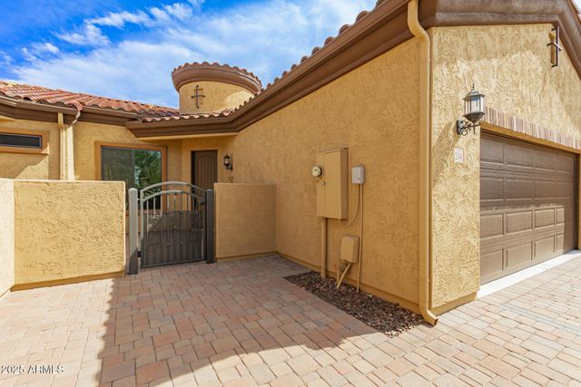 2041 N 88th Street, Mesa, AZ 85207