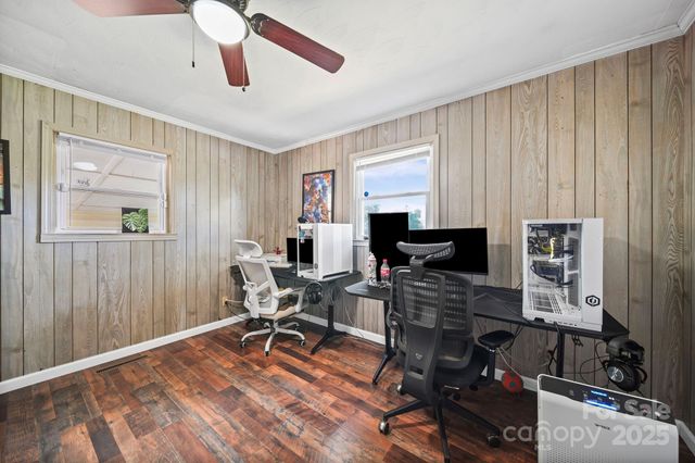 624 Overlook Drive, Newton, NC 28658