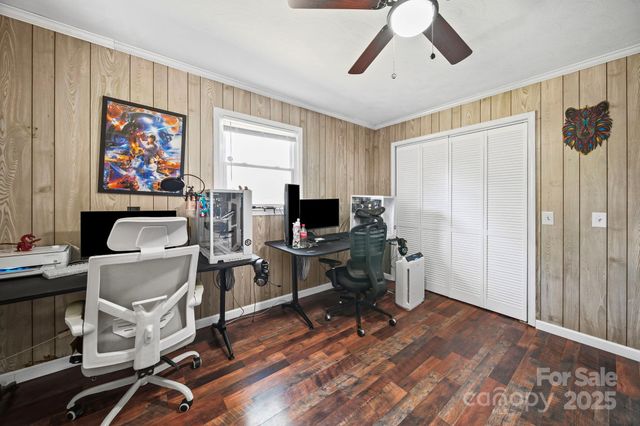 624 Overlook Drive, Newton, NC 28658