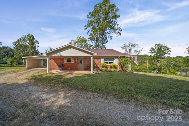 624 Overlook Drive, Newton, NC 28658
