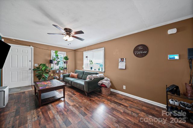 624 Overlook Drive, Newton, NC 28658