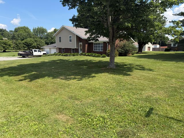 111 Guinn Drive, Monticello, KY 42633