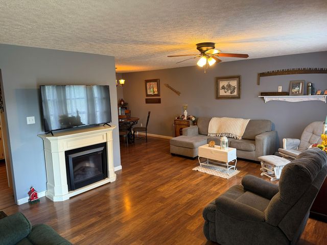 111 Guinn Drive, Monticello, KY 42633