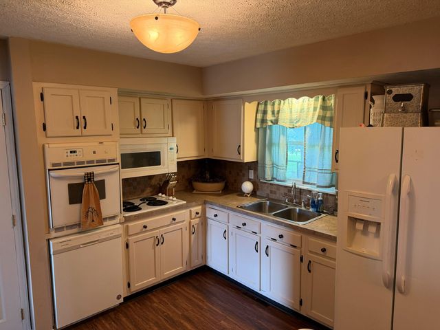111 Guinn Drive, Monticello, KY 42633