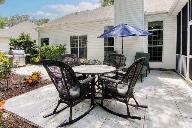 1264 Center Lake Drive, Mount Pleasant, SC 29464