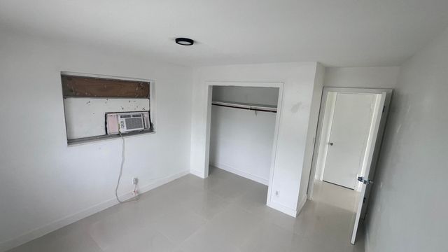 1691 SW 44th Terrace 1-2, Fort Lauderdale, FL 33317
