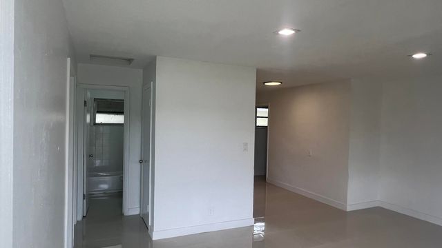 1691 SW 44th Terrace 1-2, Fort Lauderdale, FL 33317