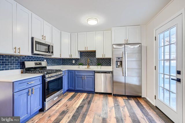 9517 HOLIDAY MANOR RD, Baltimore, MD 21236