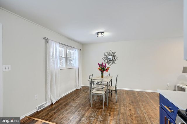 9517 HOLIDAY MANOR RD, Baltimore, MD 21236