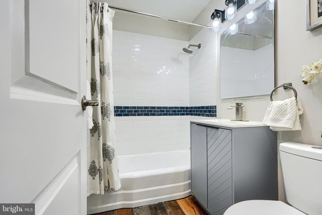 9517 HOLIDAY MANOR RD, Baltimore, MD 21236