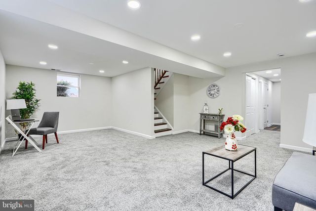 9517 HOLIDAY MANOR RD, Baltimore, MD 21236