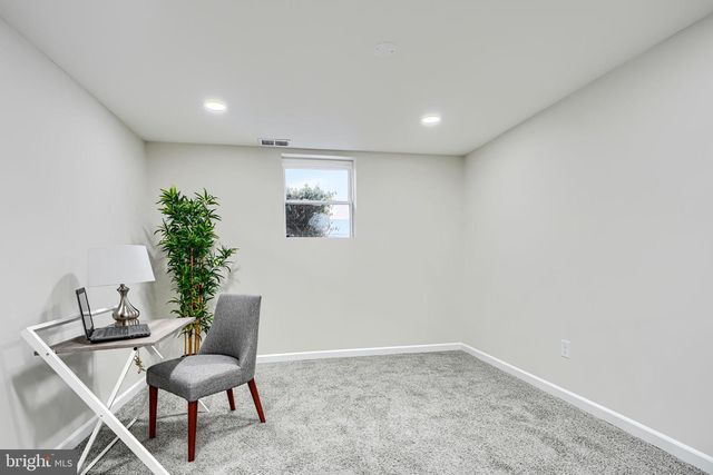 9517 HOLIDAY MANOR RD, Baltimore, MD 21236