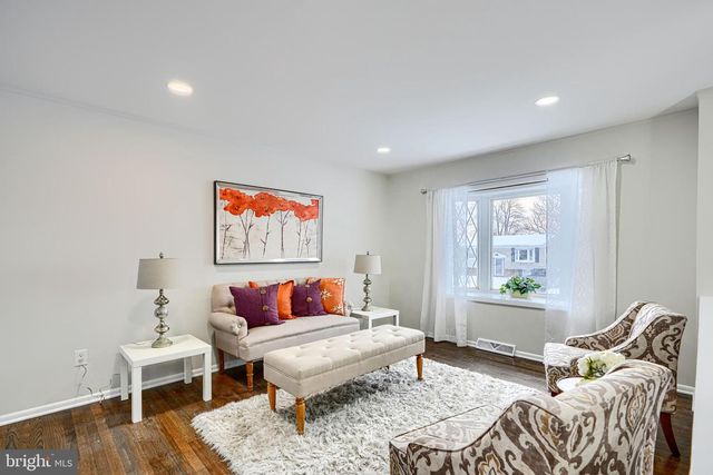 9517 HOLIDAY MANOR RD, Baltimore, MD 21236