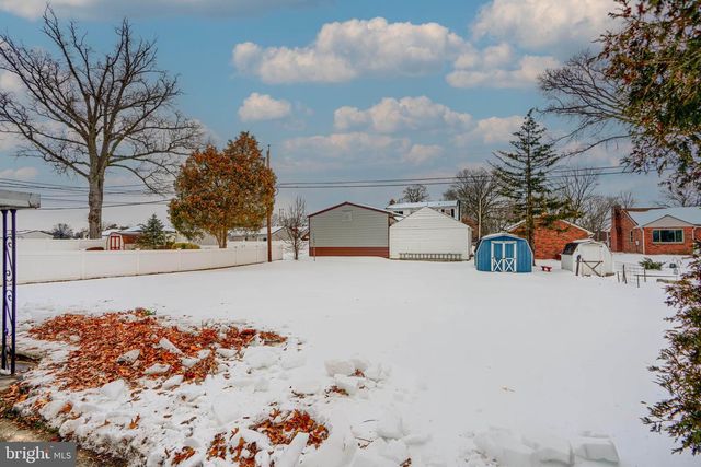 9517 HOLIDAY MANOR RD, Baltimore, MD 21236