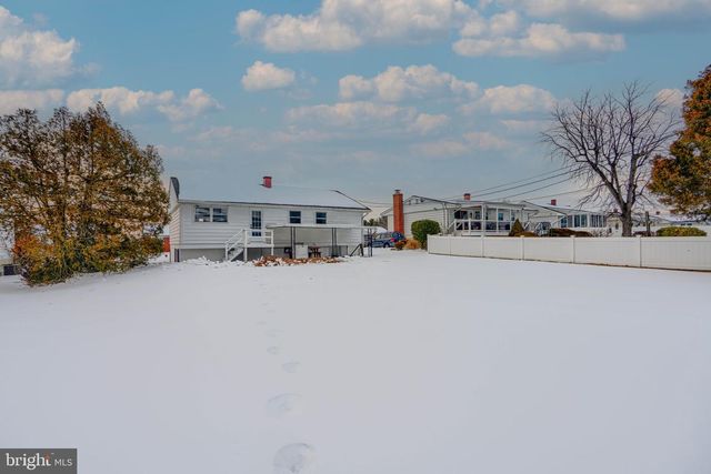 9517 HOLIDAY MANOR RD, Baltimore, MD 21236