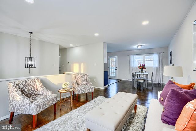 9517 HOLIDAY MANOR RD, Baltimore, MD 21236