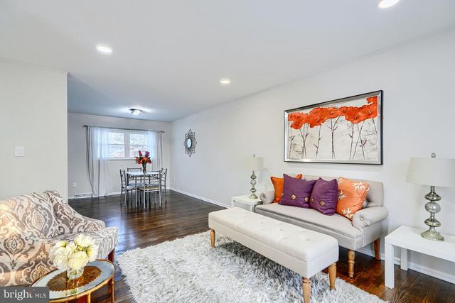 9517 HOLIDAY MANOR RD, Baltimore, MD 21236