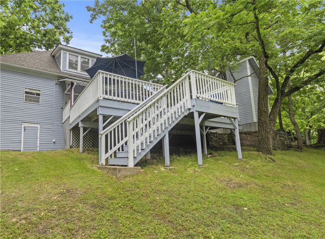 42 Vaughn Street, Eureka Springs, AR 72632