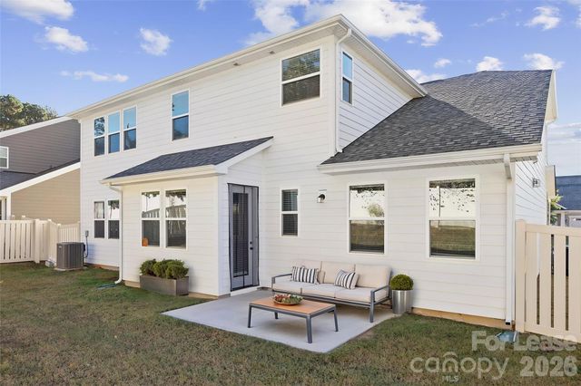 15311 Red Canoe Way, Charlotte, NC 28278
