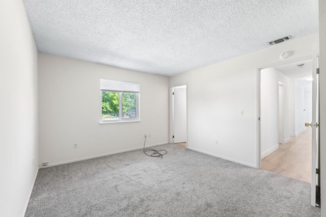 13806 Torrey Pines Dr, Auburn, CA 95602