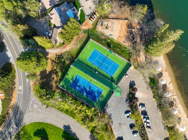 13806 Torrey Pines Dr, Auburn, CA 95602