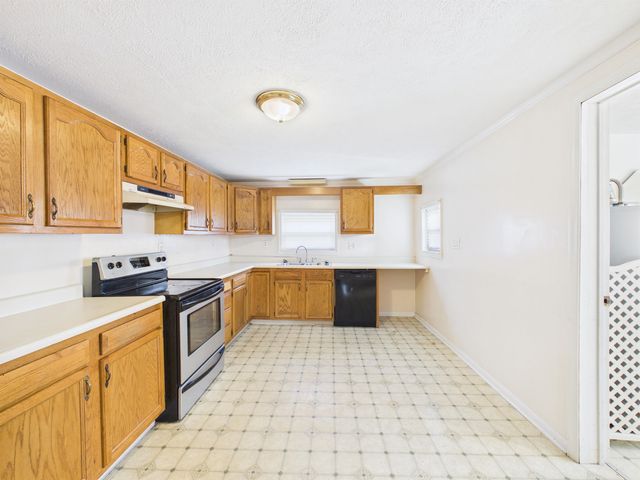 1023 South 9th Street, Ironton, OH 45638