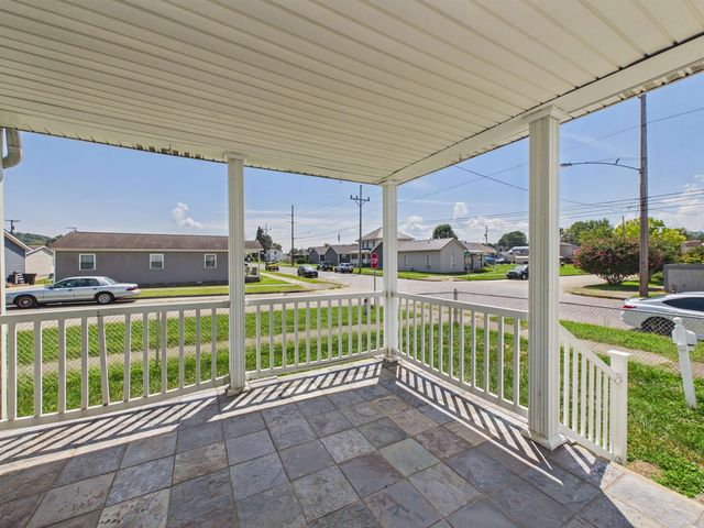 1023 South 9th Street, Ironton, OH 45638