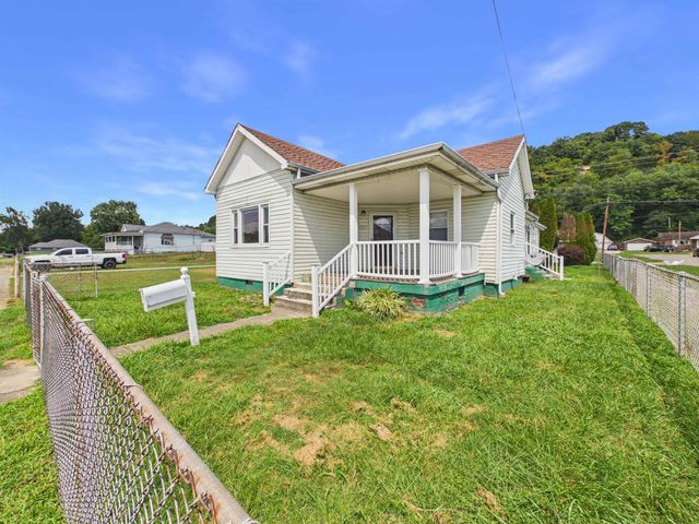 1023 South 9th Street, Ironton, OH 45638