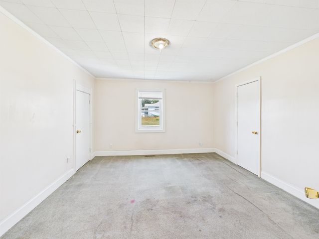 1023 South 9th Street, Ironton, OH 45638