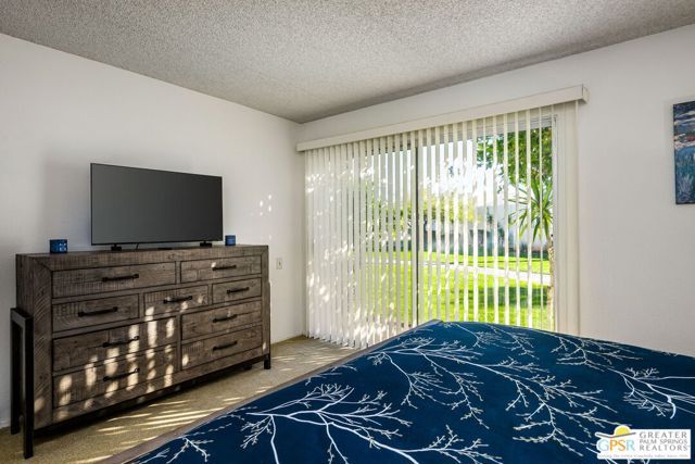 6129 St. Andrews Plaza, Palm Springs, CA 92264