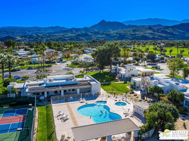 6129 St. Andrews Plaza, Palm Springs, CA 92264