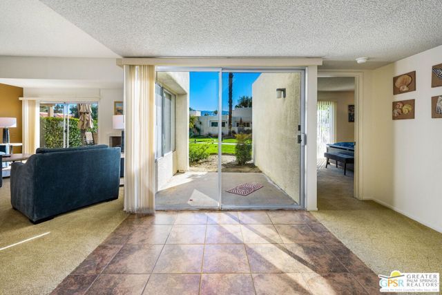 6129 St. Andrews Plaza, Palm Springs, CA 92264